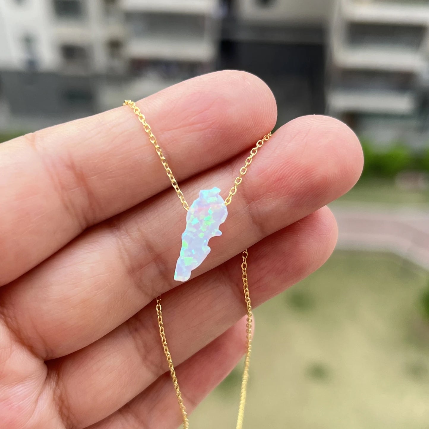 (1pc/lot)High Quality White and Green 6.7x16.7mm Synthetic Opal Lebanon Map Necklace Jewelry with 925 Silver chain