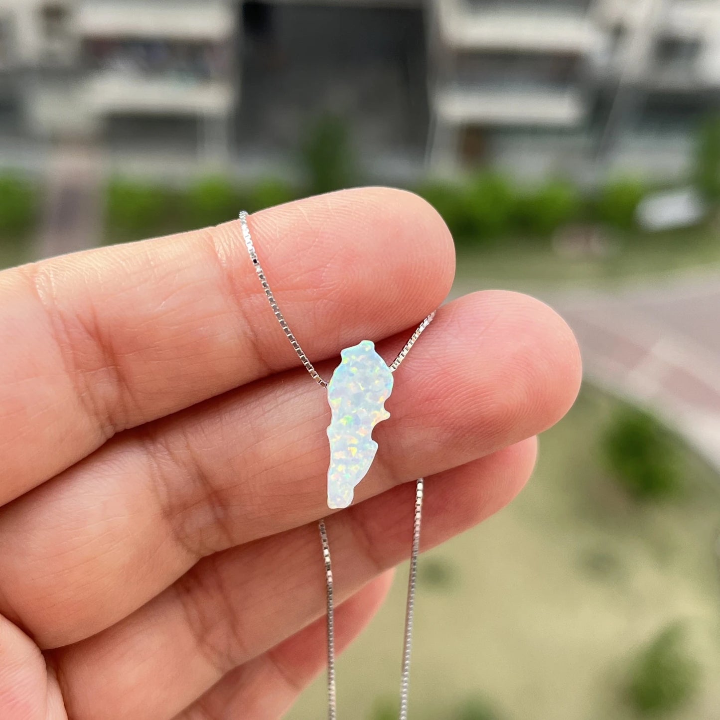 (1pc/lot)High Quality White and Green 6.7x16.7mm Synthetic Opal Lebanon Map Necklace Jewelry with 925 Silver chain